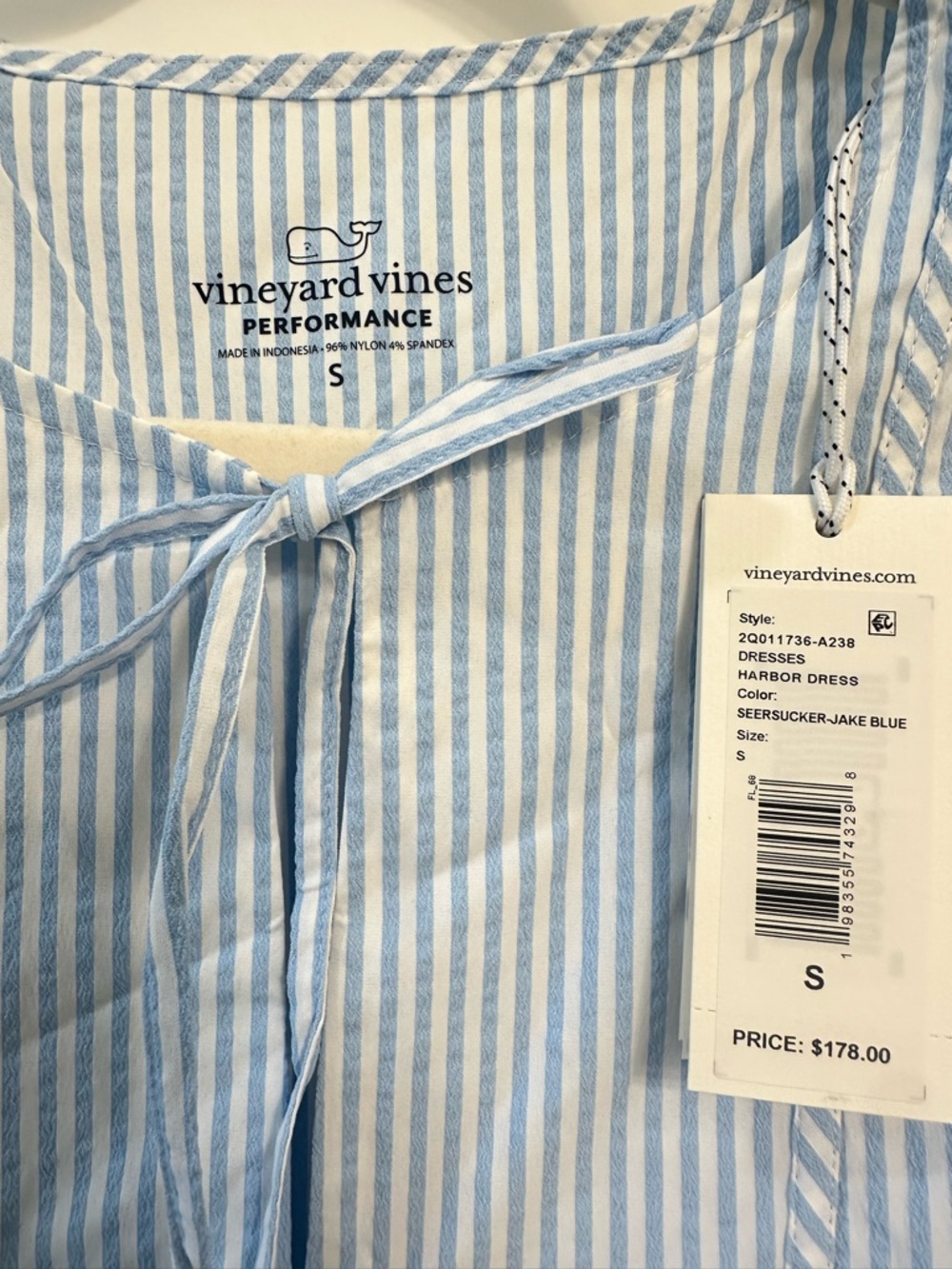 Vineyard Vines Performance Harbor Dress- Seersucker Jake Blue- NWT